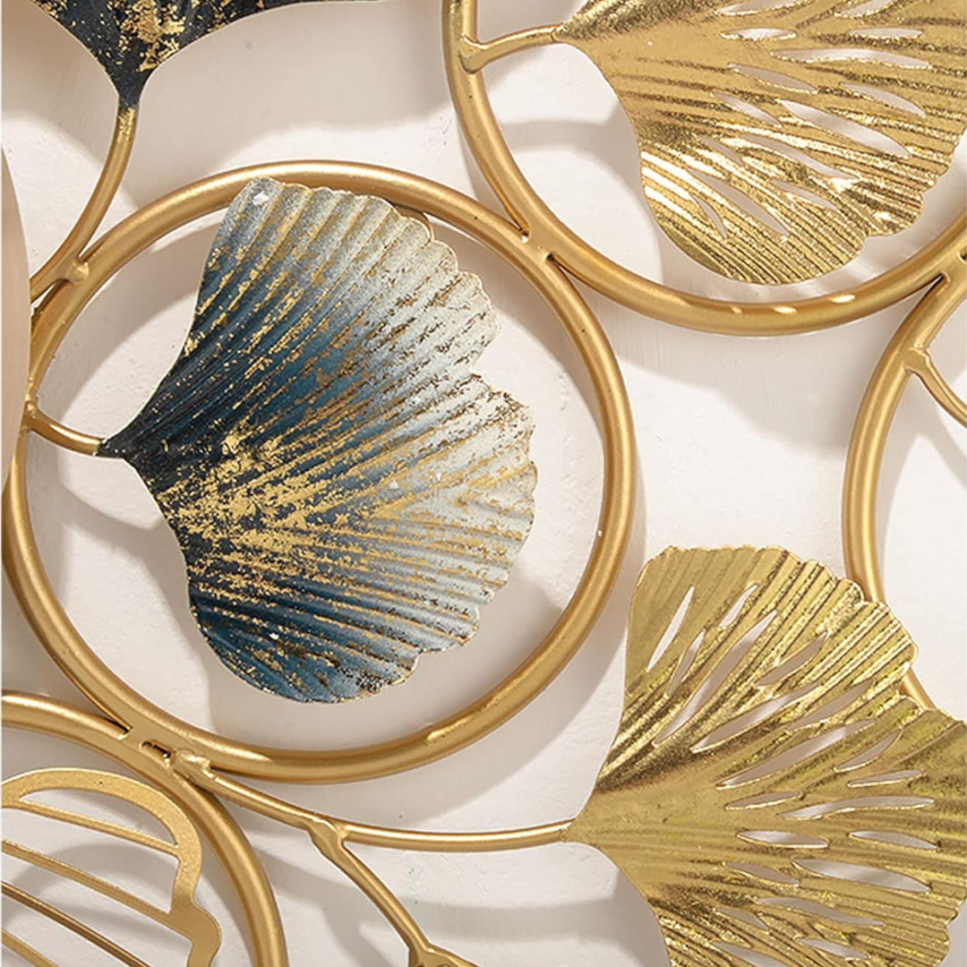 Wall Clock with Leaf Design