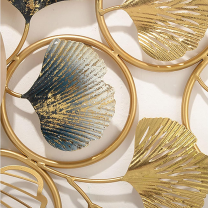 Wall Clock with Leaf Design