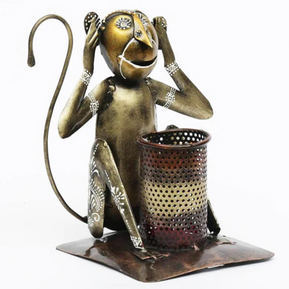 Monkey Pen Stand