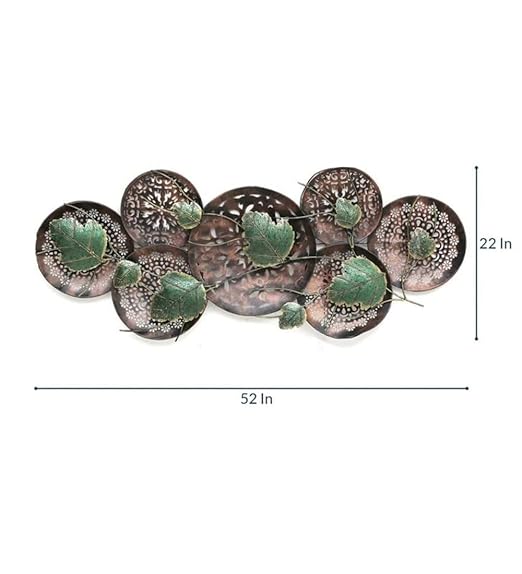 Leaf Round Panel Decorative Showpiece