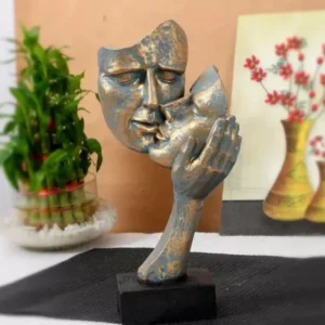 kissing couple statue resin brass color