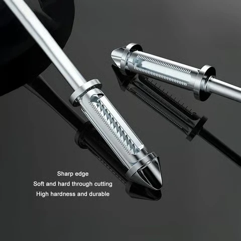 High-quality stainless steel peeler with ultra-sharp rust-resistant blade for precise peeling.
