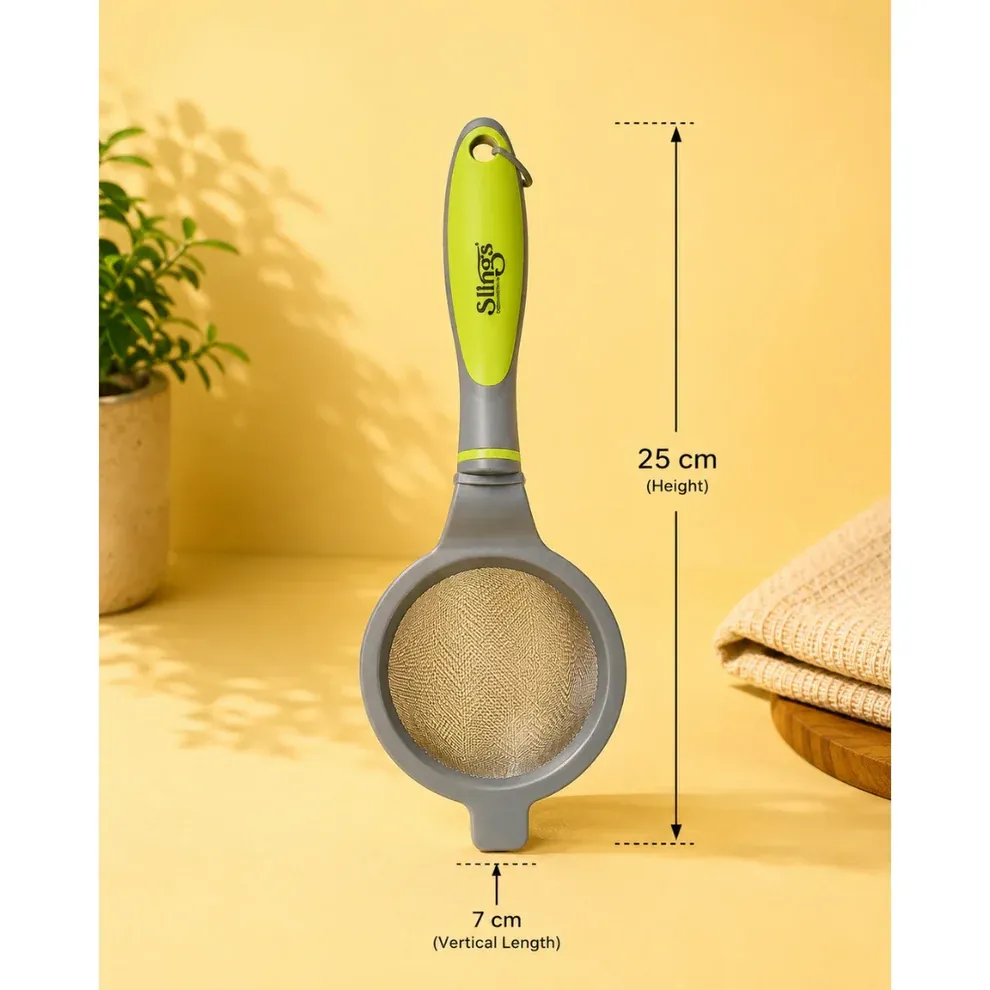 Durable kitchen tea strainer showing dimensions and compact design details.